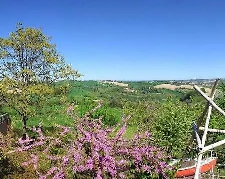 Borgo Della Consolazione Sleeps 8 * Trecastelli
